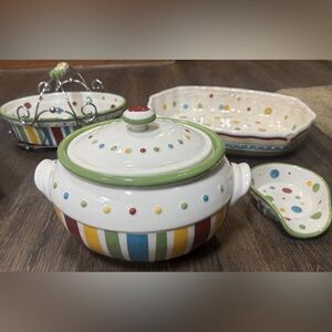 Colorful Striped Set of Servingware
